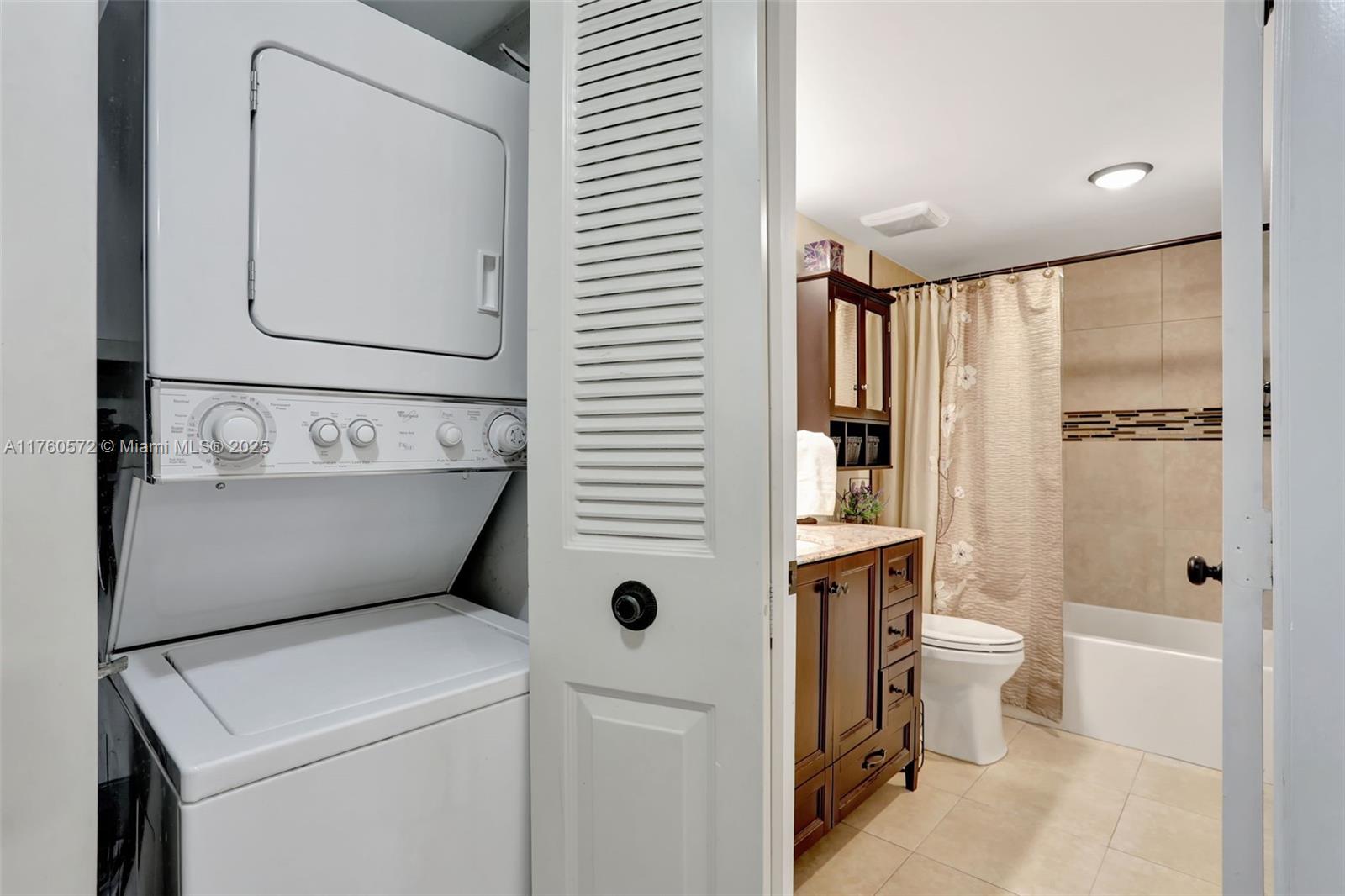 CORAL GATE VII CONDO - Residential