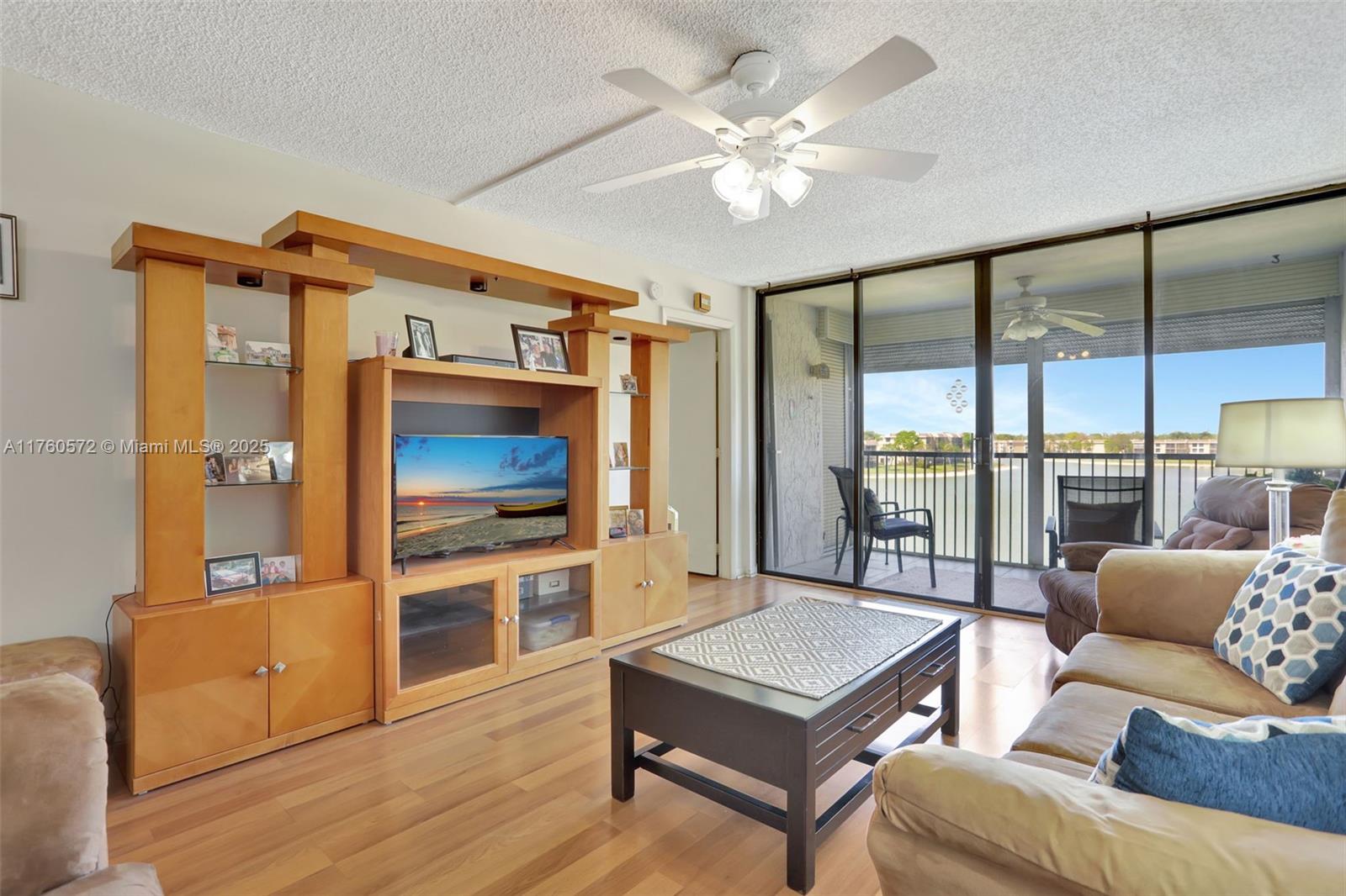 CORAL GATE VII CONDO - Residential