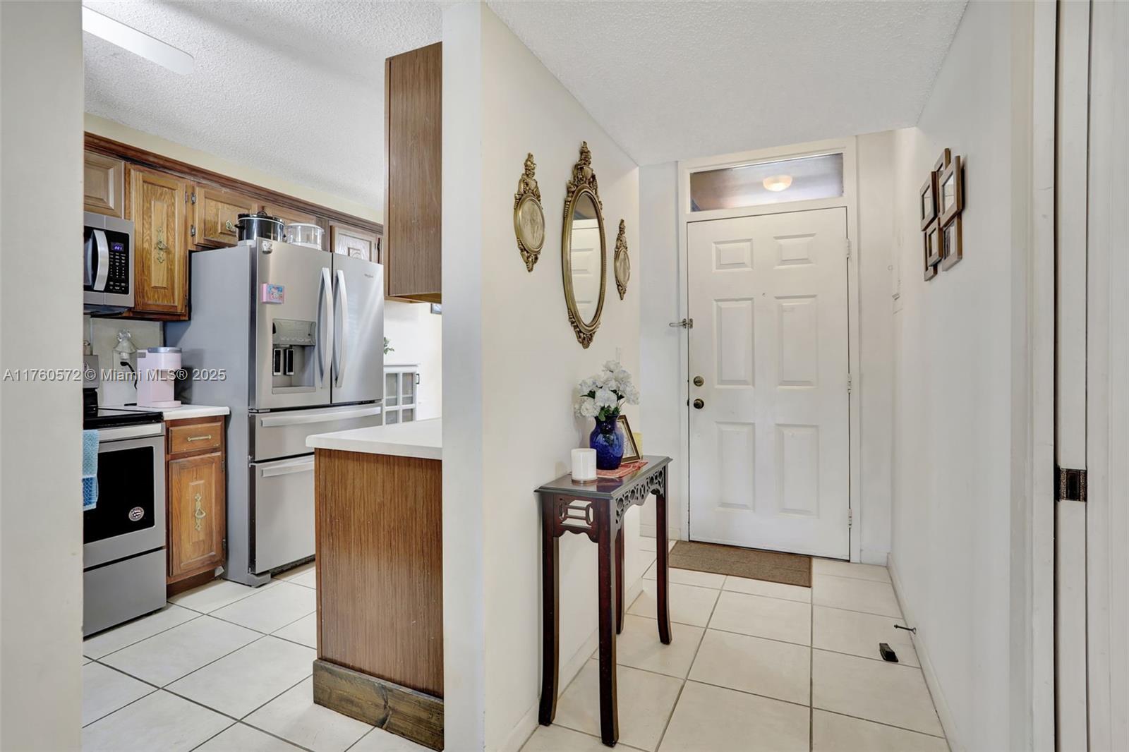 CORAL GATE VII CONDO - Residential