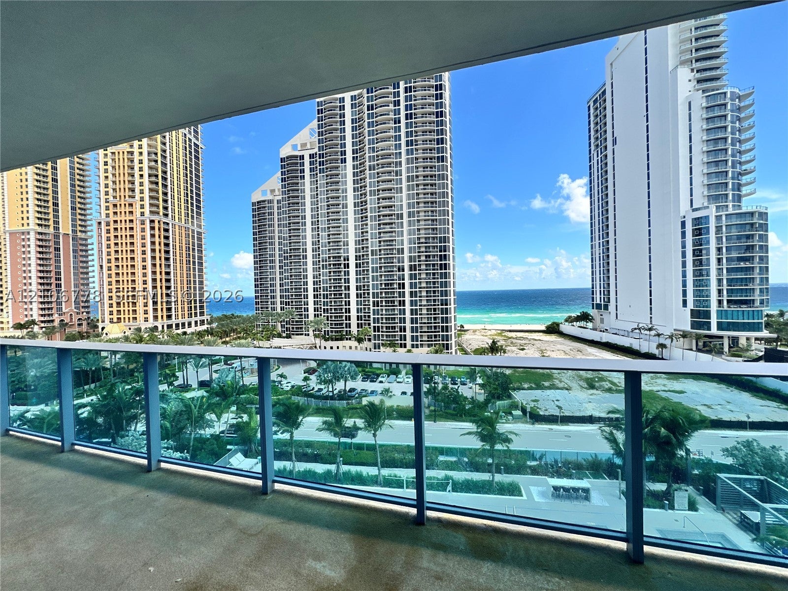 17550 Collins Ave 803