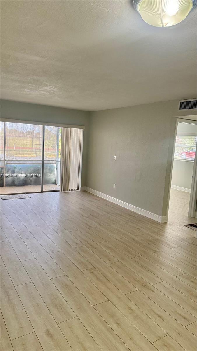 GALLOWAY GARDENS CONDO - Residential Lease