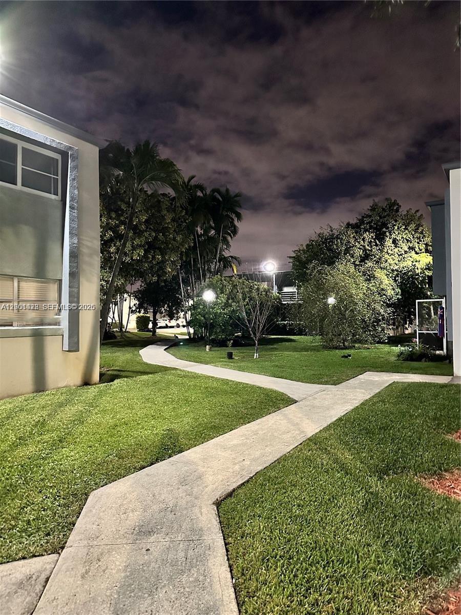 GALLOWAY GARDENS CONDO - Residential Lease