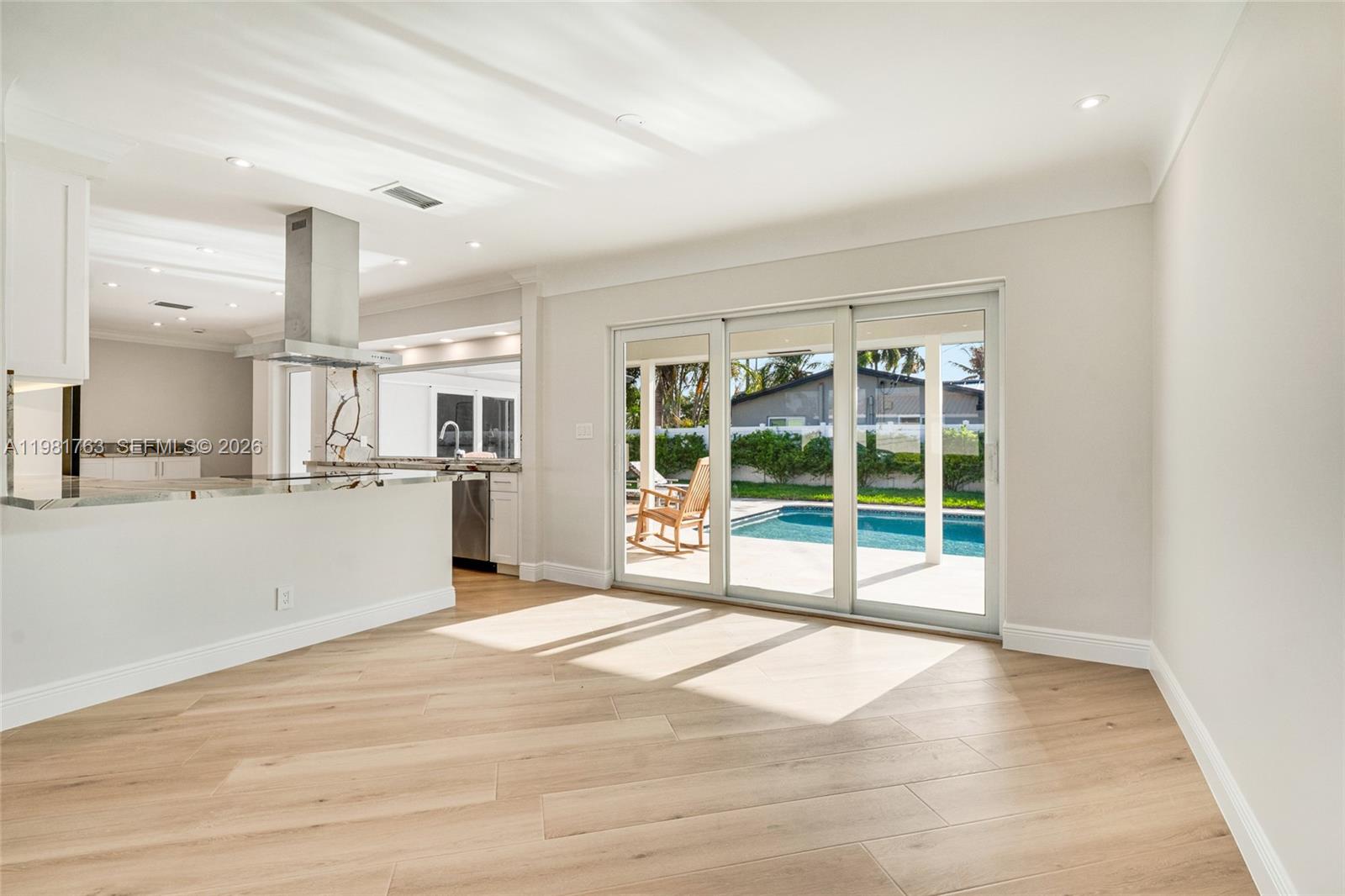 VENETIAN ISLES 3RD SEC - Residential