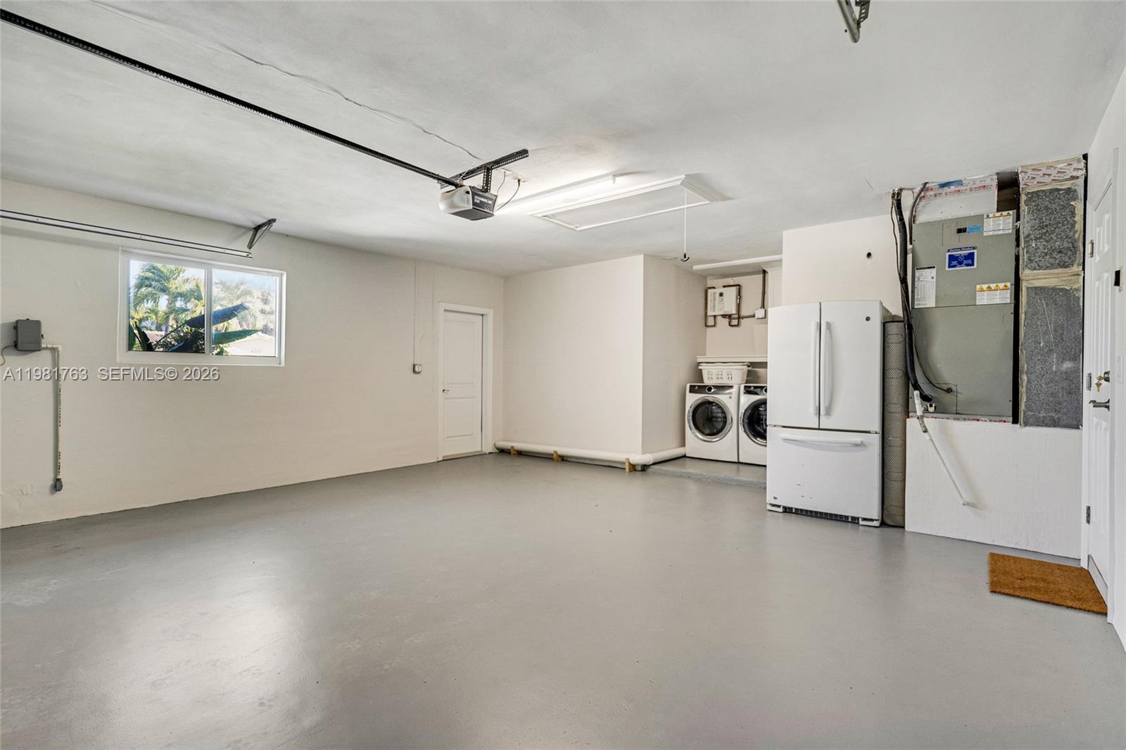 VENETIAN ISLES 3RD SEC - Residential