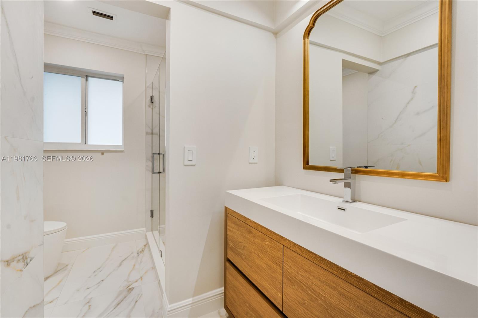 VENETIAN ISLES 3RD SEC - Residential