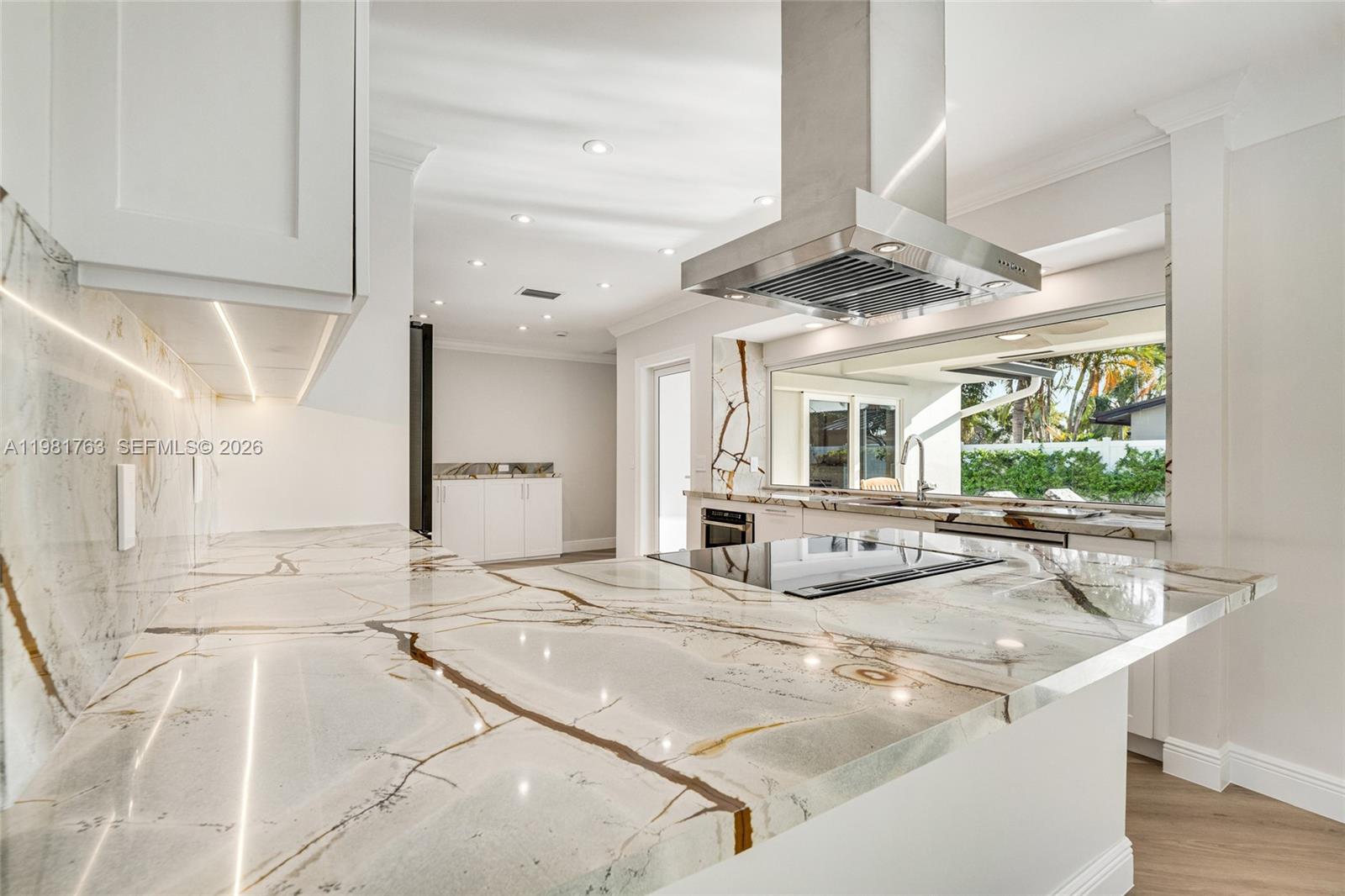 VENETIAN ISLES 3RD SEC - Residential