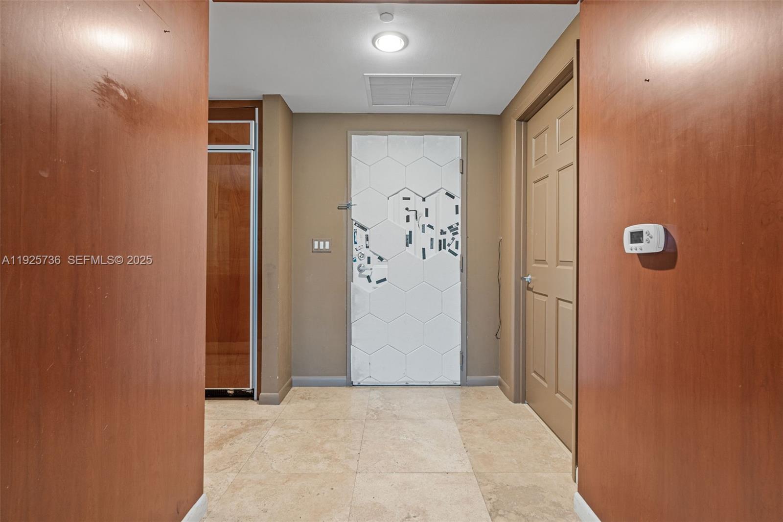 PORT CONDO - Residential