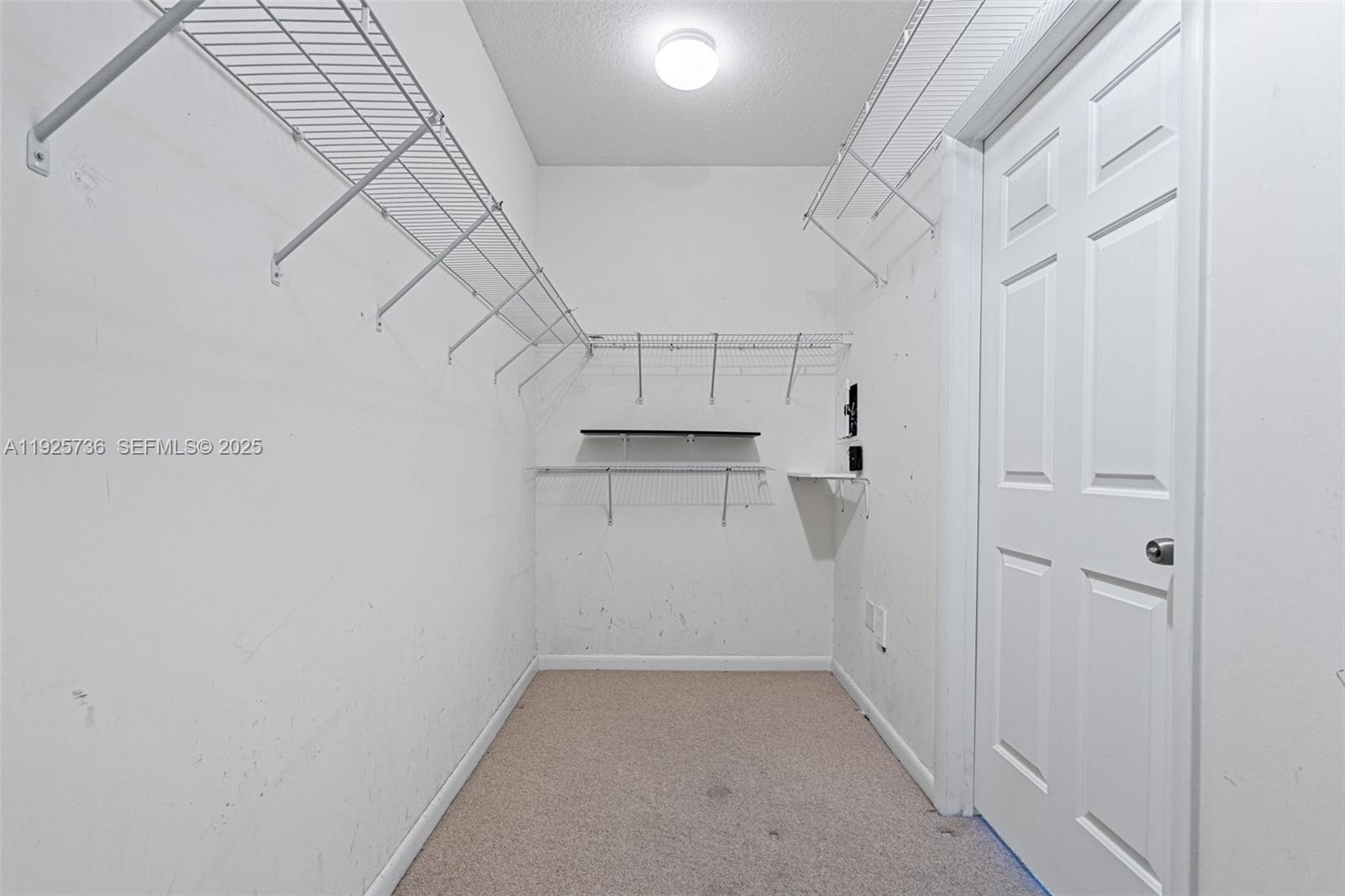 PORT CONDO - Residential