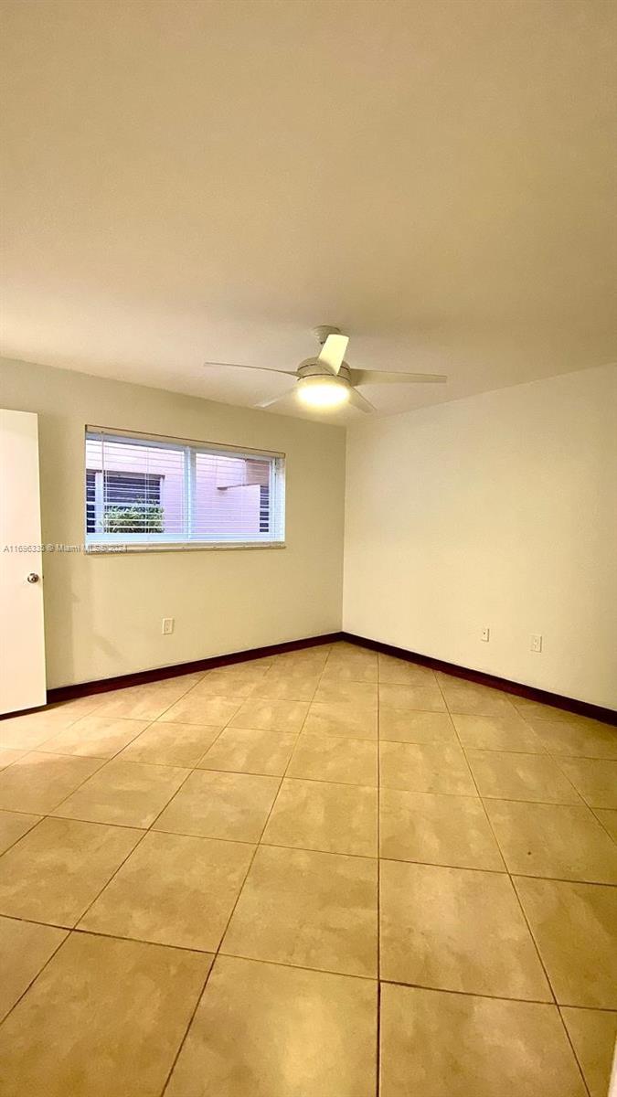 BOCA TOWNE CENTRE CONDO - Residential Lease