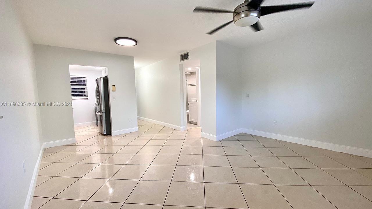 BOCA TOWNE CENTRE CONDO - Residential Lease