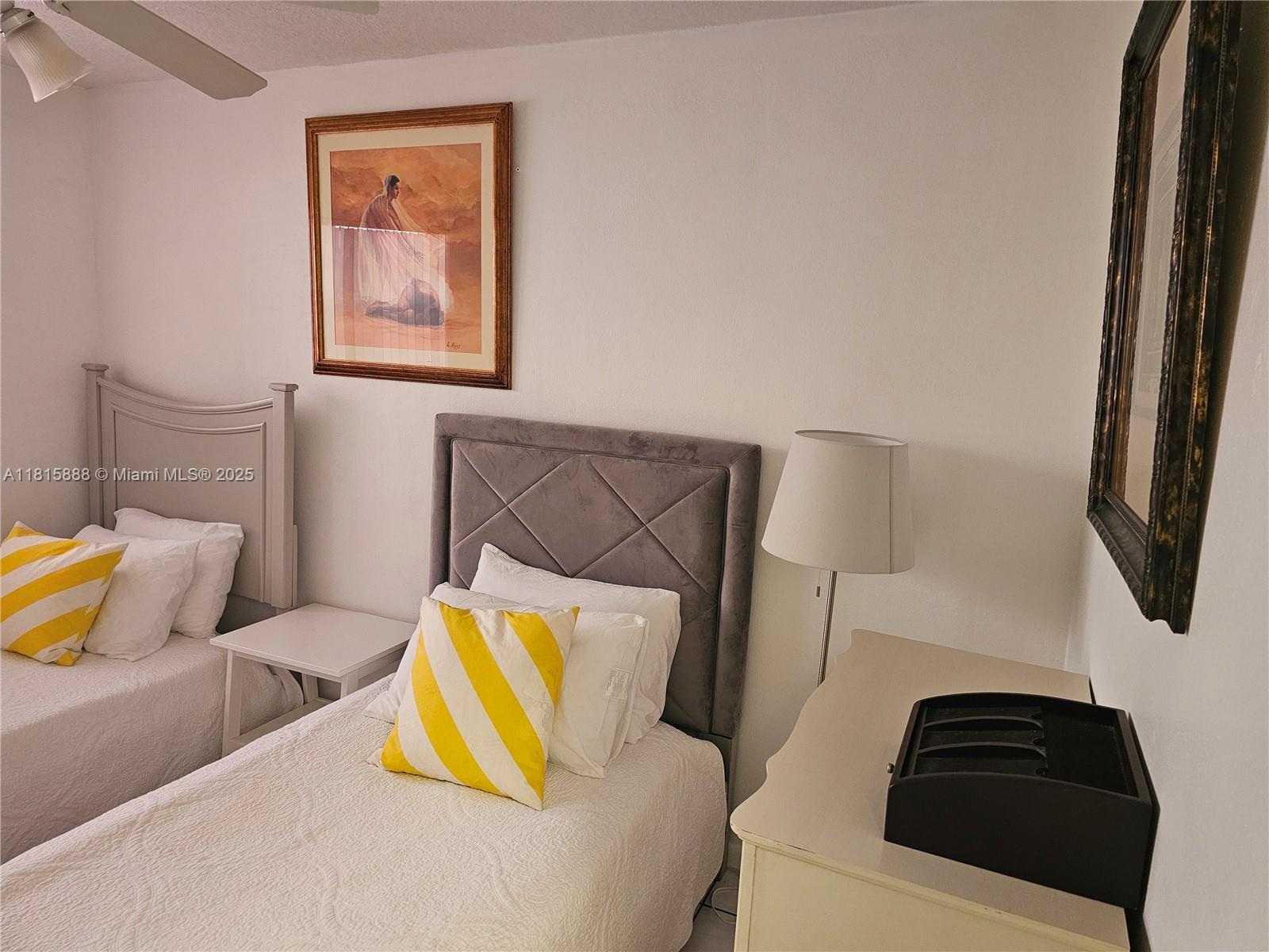 FIRST GULFSTREAM GARDEN - Residential Lease