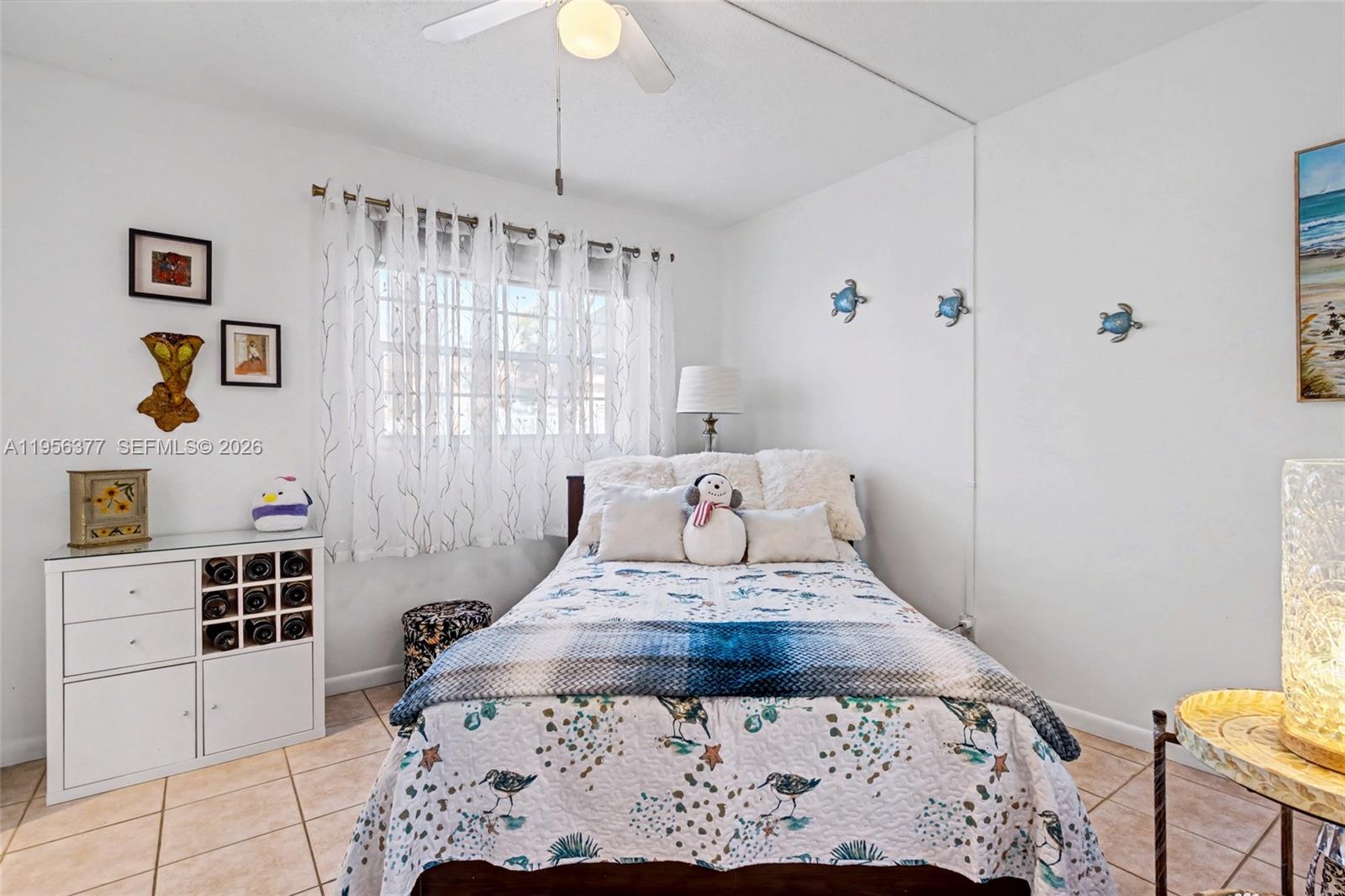 MEADOWS CONDO - Residential