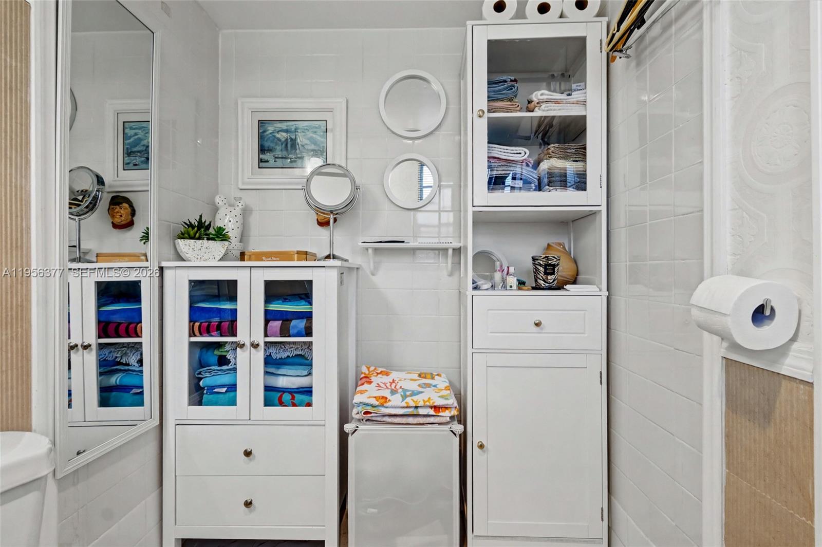 MEADOWS CONDO - Residential