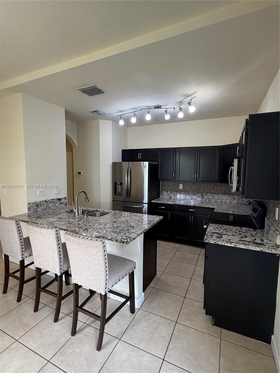 FIJI CONDO NO 1 - Residential