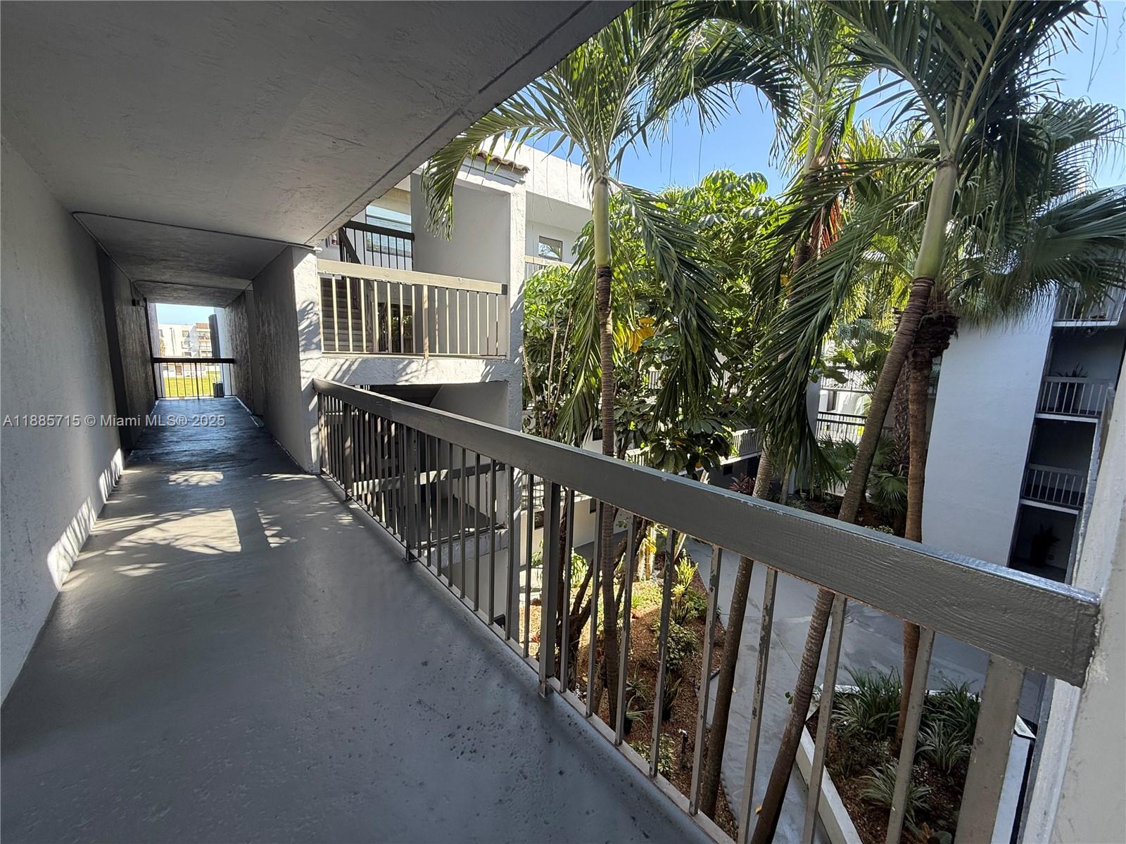 VISTA DEL LAGO CONDO PH 2 - Residential Lease