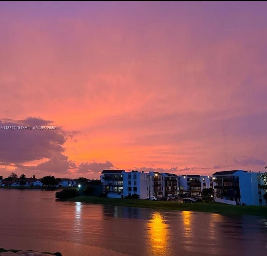 VISTA DEL LAGO CONDO PH 2 - Residential Lease