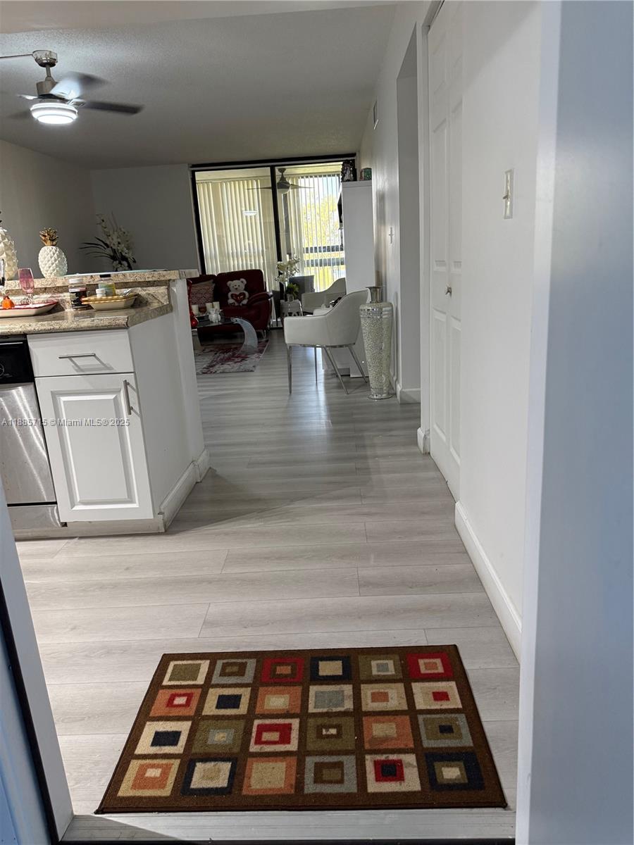 VISTA DEL LAGO CONDO PH 2 - Residential Lease