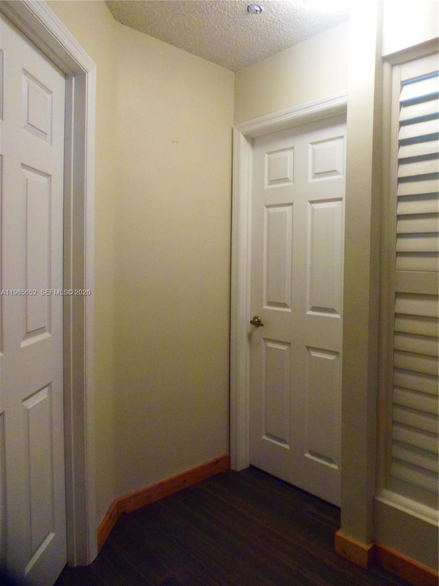 HOLIDAY SPRINGS VILLAGE S - Residential