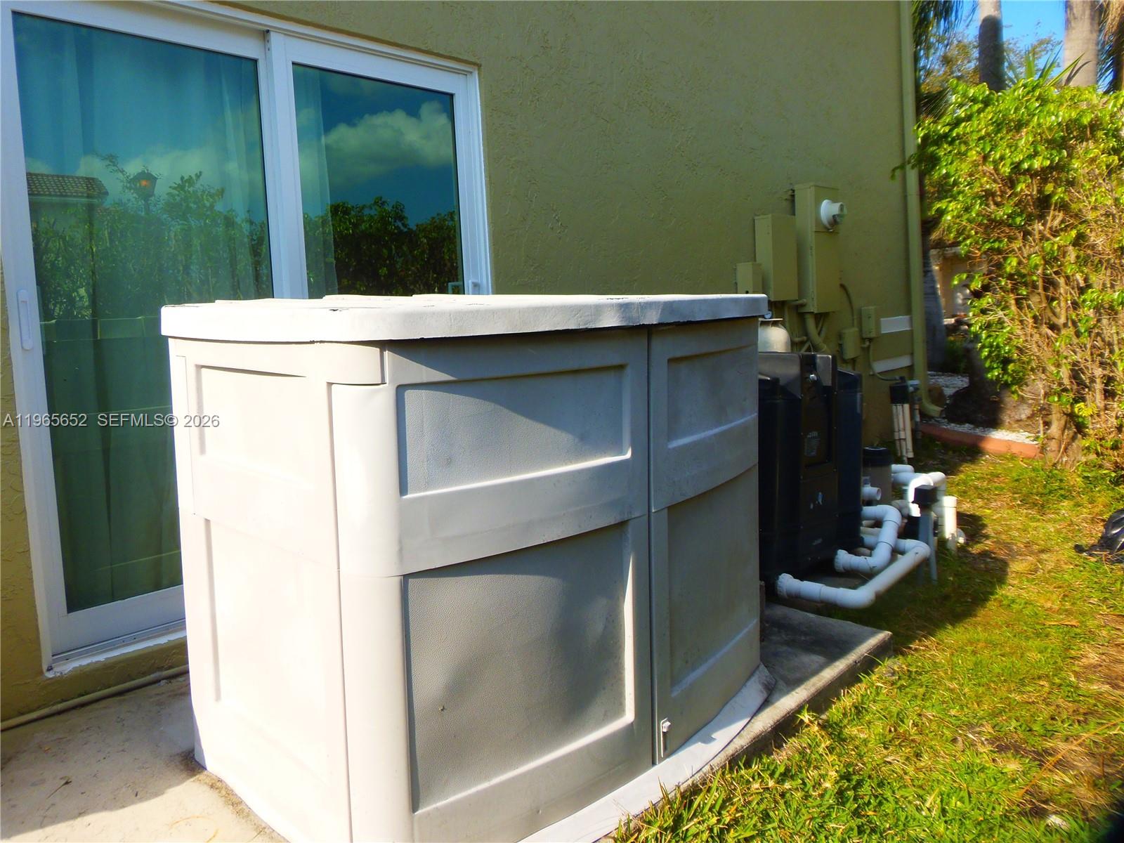 HOLIDAY SPRINGS VILLAGE S - Residential