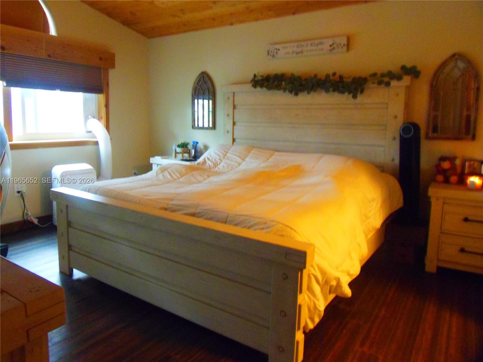 HOLIDAY SPRINGS VILLAGE S - Residential