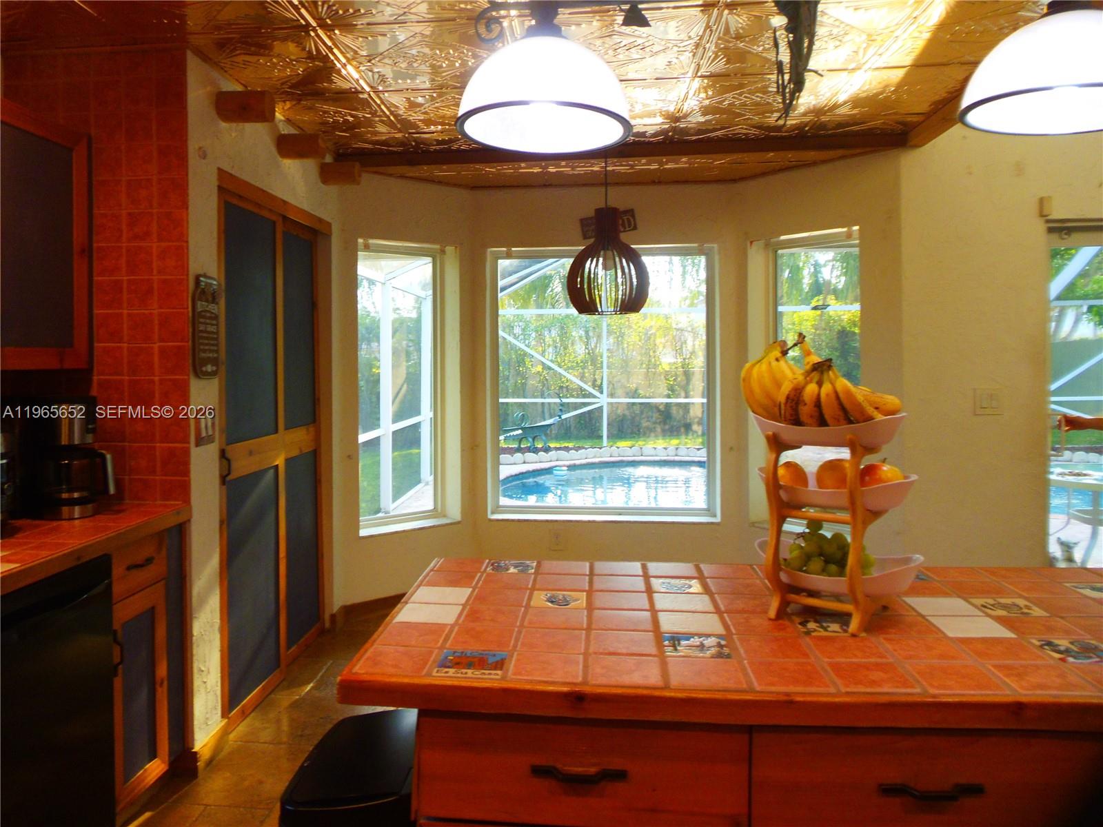 HOLIDAY SPRINGS VILLAGE S - Residential