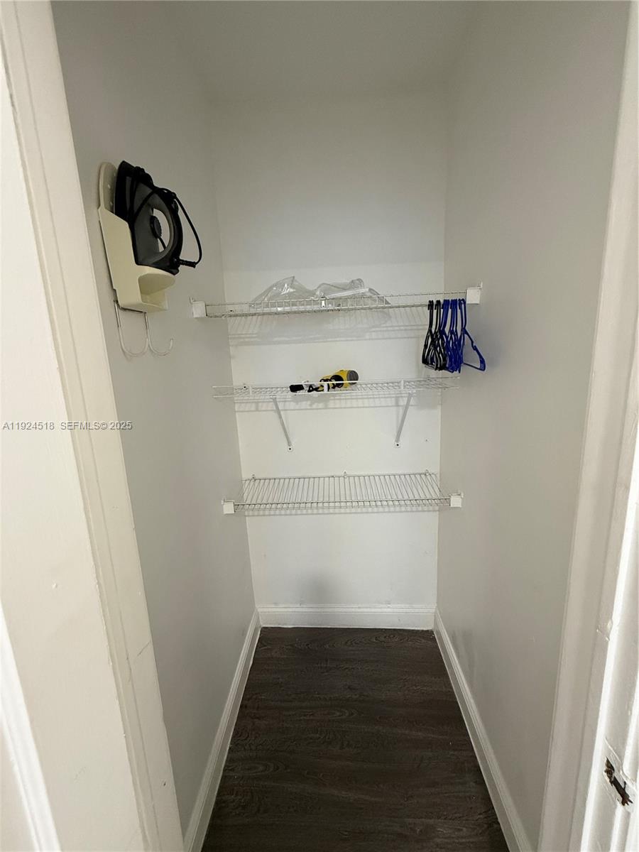 LINCOLN SUB - Residential Lease