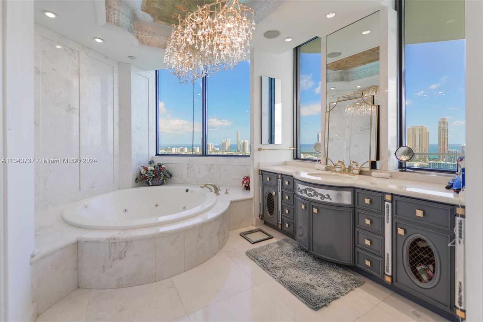 2800 ISL BLVD WILLIAMS IS - Residential