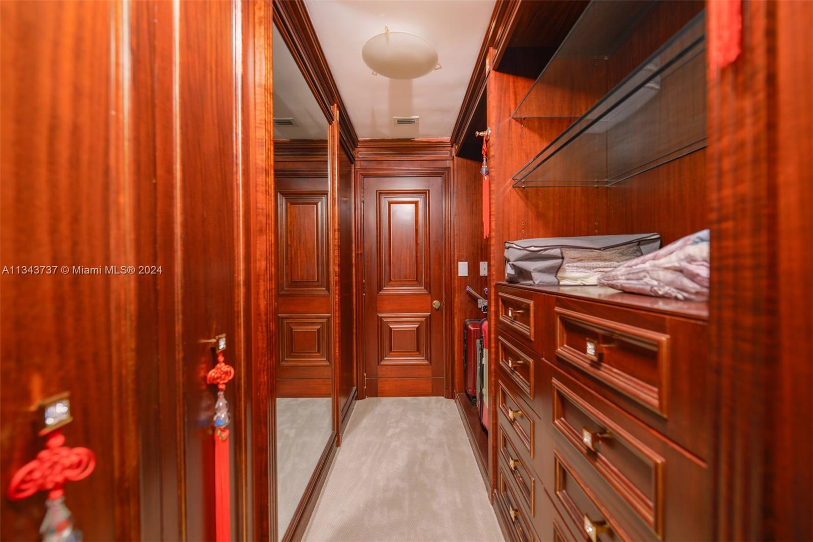 2800 ISL BLVD WILLIAMS IS - Residential