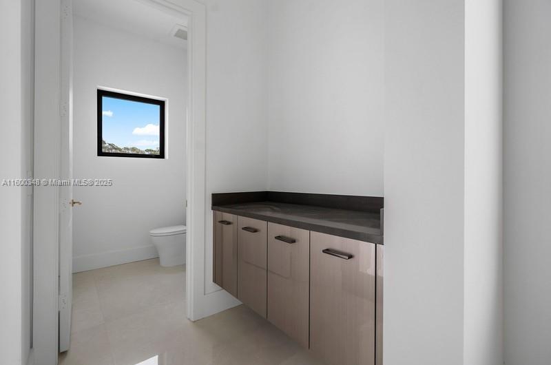 ESTATES OF SWAN LAKE - Residential