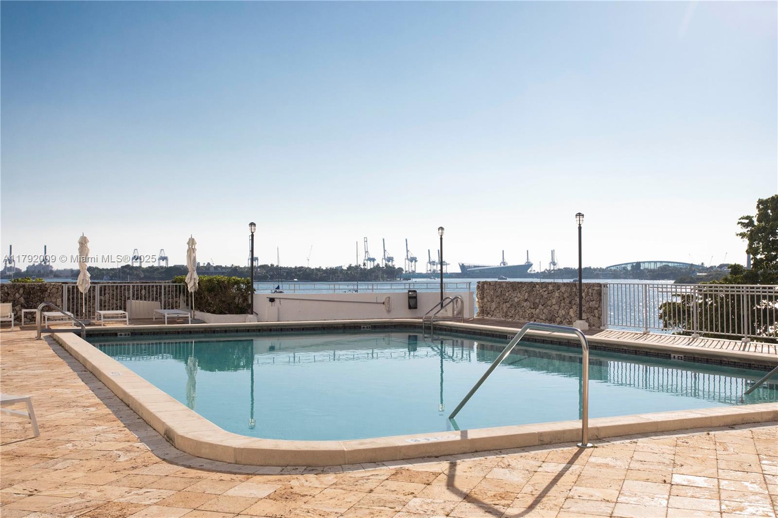 COSTA BRAVA CONDO - Residential