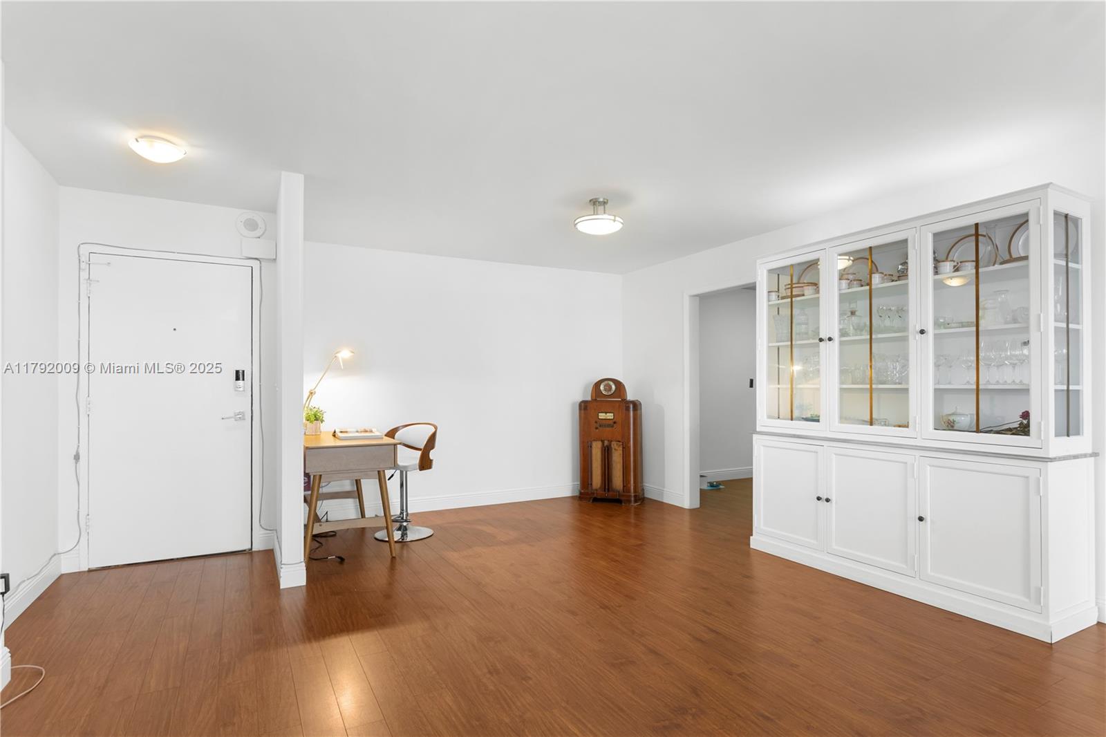 COSTA BRAVA CONDO - Residential