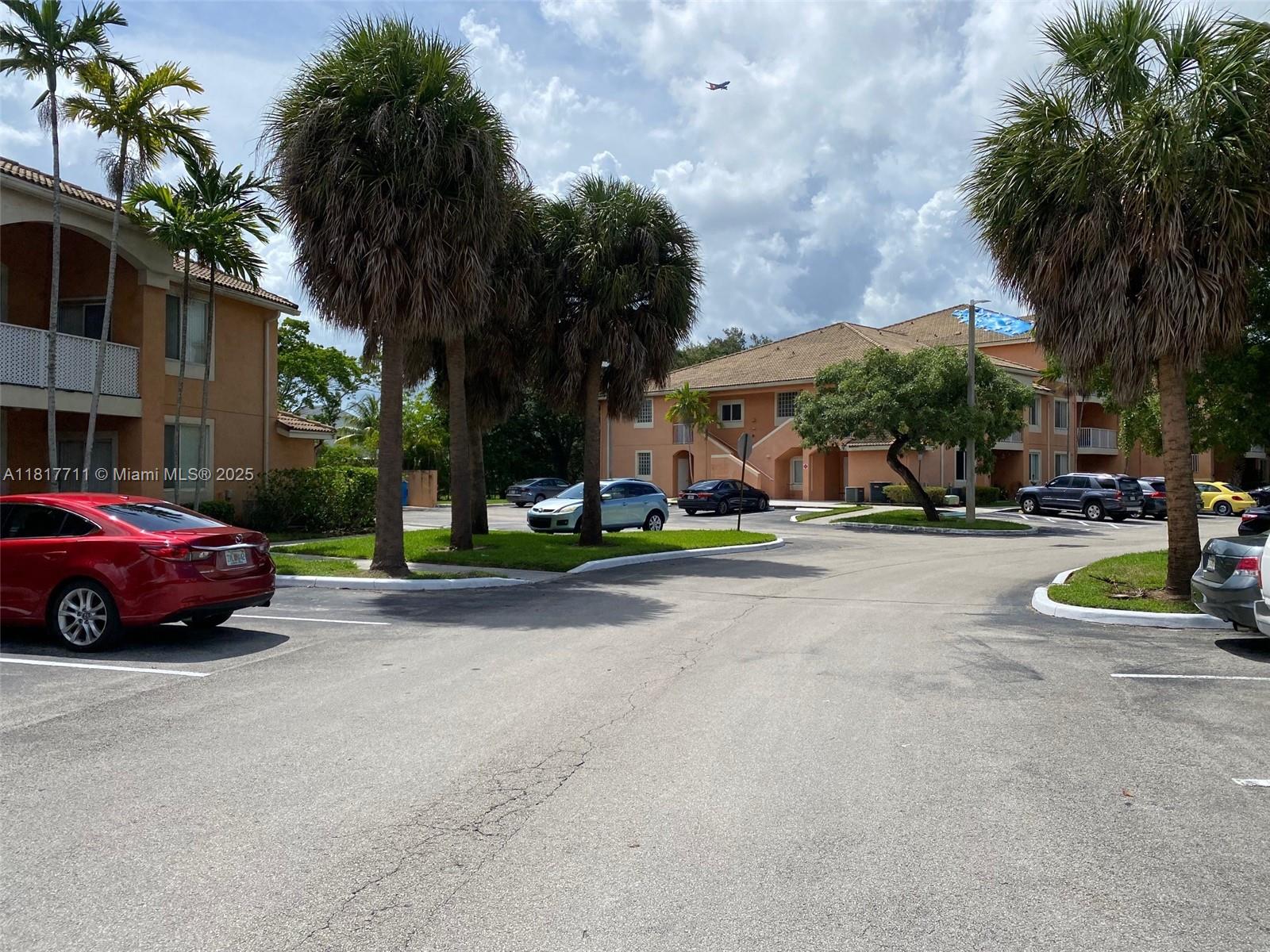 COURTYARDS AT DAVIE CONDO - Residential Lease