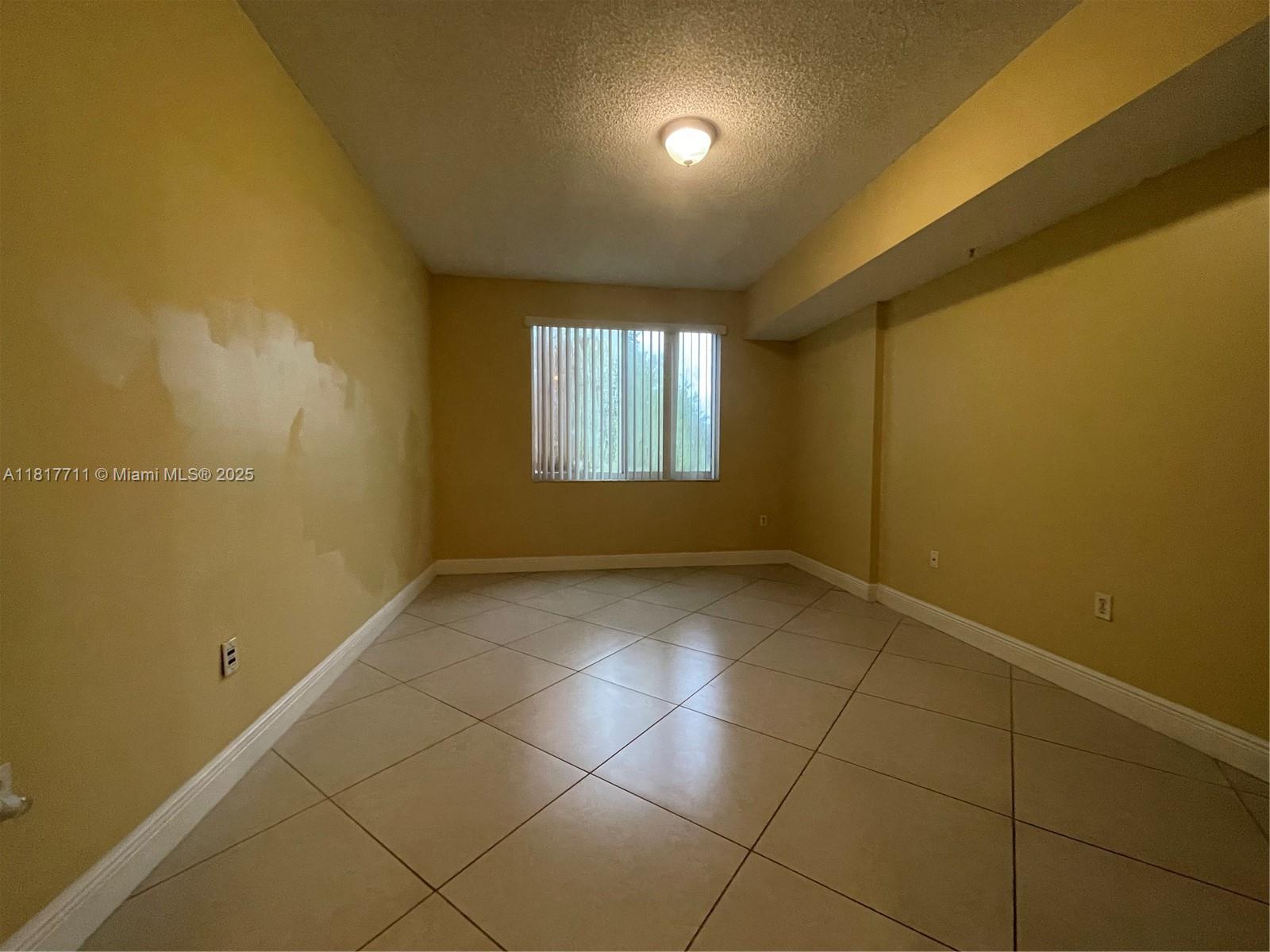 COURTYARDS AT DAVIE CONDO - Residential Lease