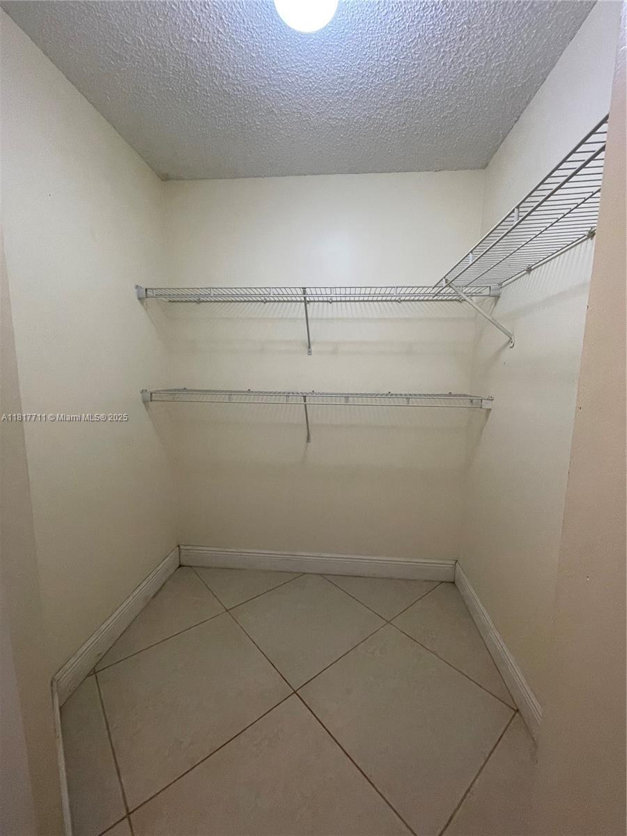 COURTYARDS AT DAVIE CONDO - Residential Lease