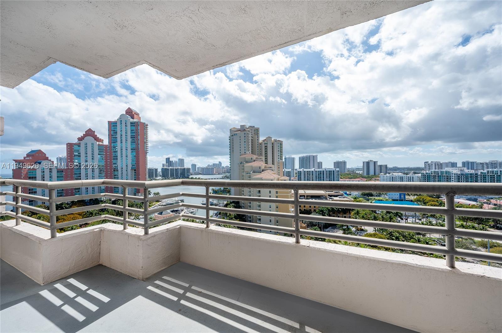 PARC CENTRAL AVENTURA SOU - Residential