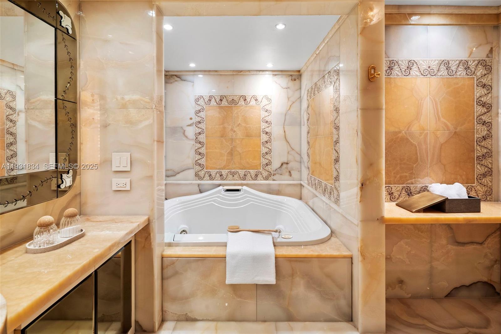 7400 OCEANSIDE AT FISHER - Residential Lease