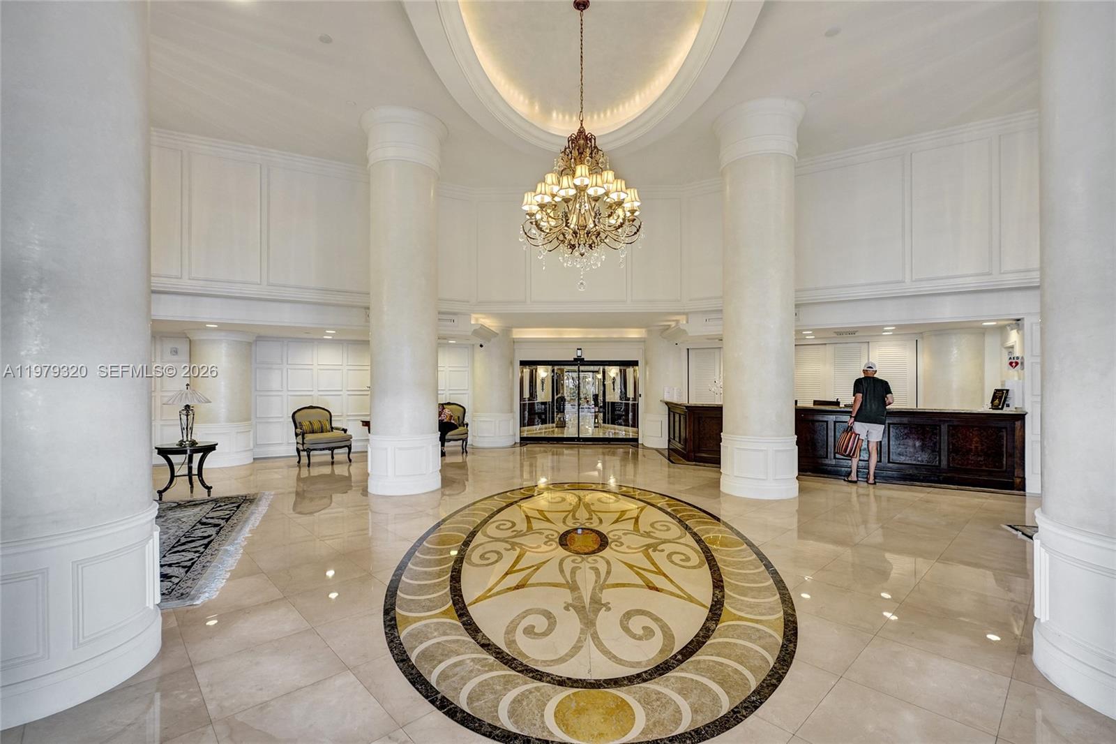 MYSTIC POINTE TOWER 500 C - Residential