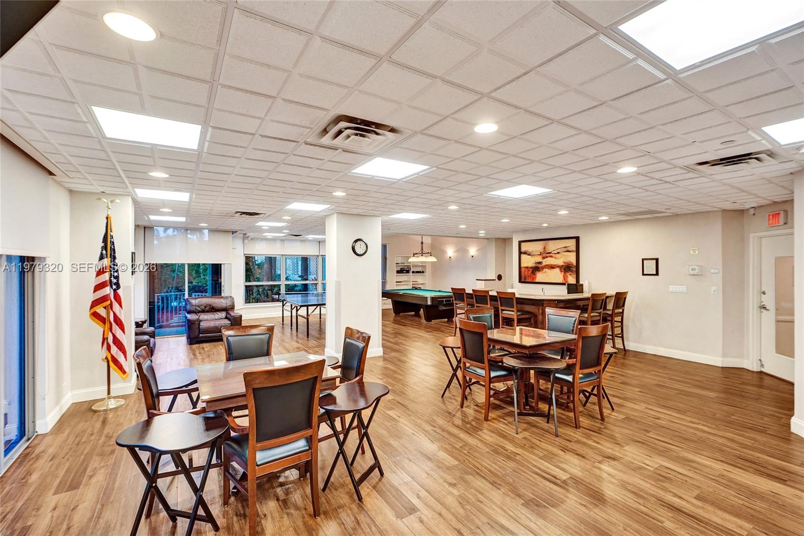 MYSTIC POINTE TOWER 500 C - Residential