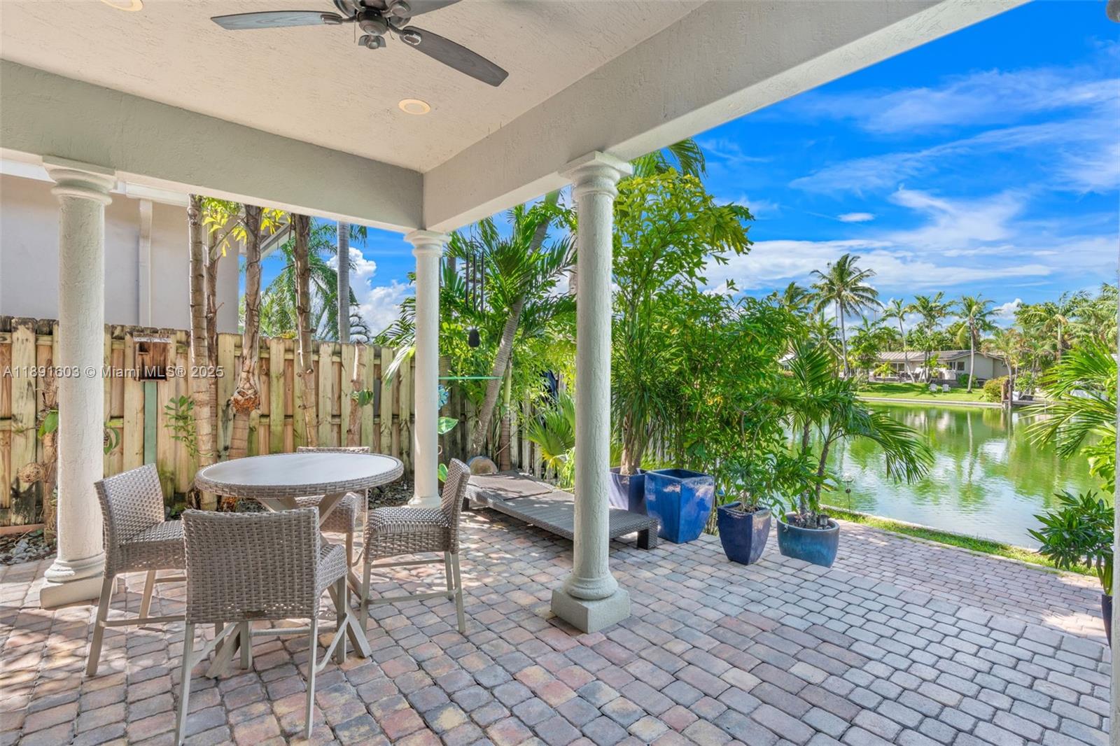 Poinsettia Heights - Residential