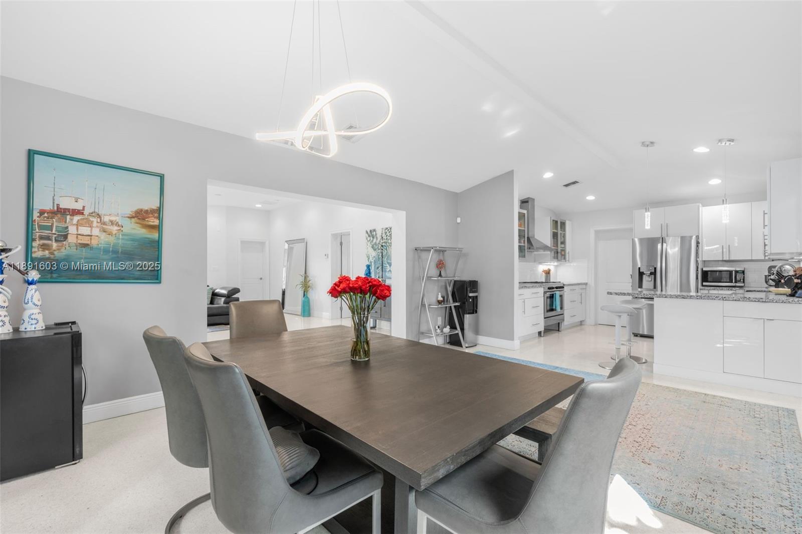 Poinsettia Heights - Residential