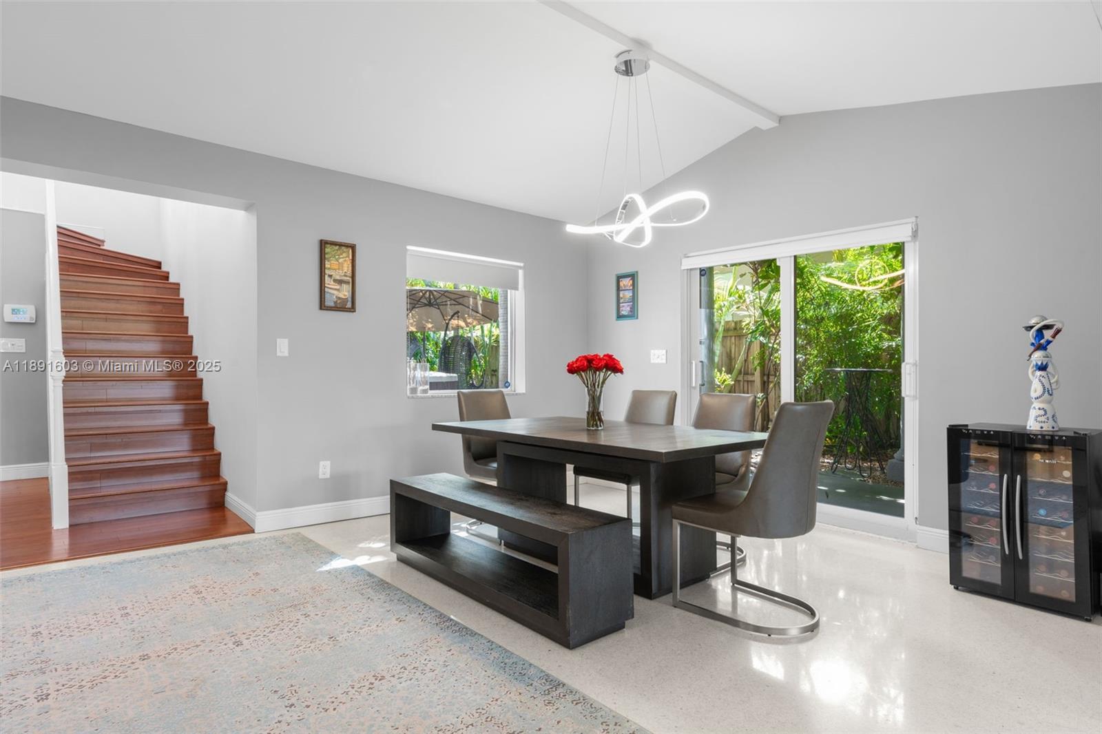 Poinsettia Heights - Residential