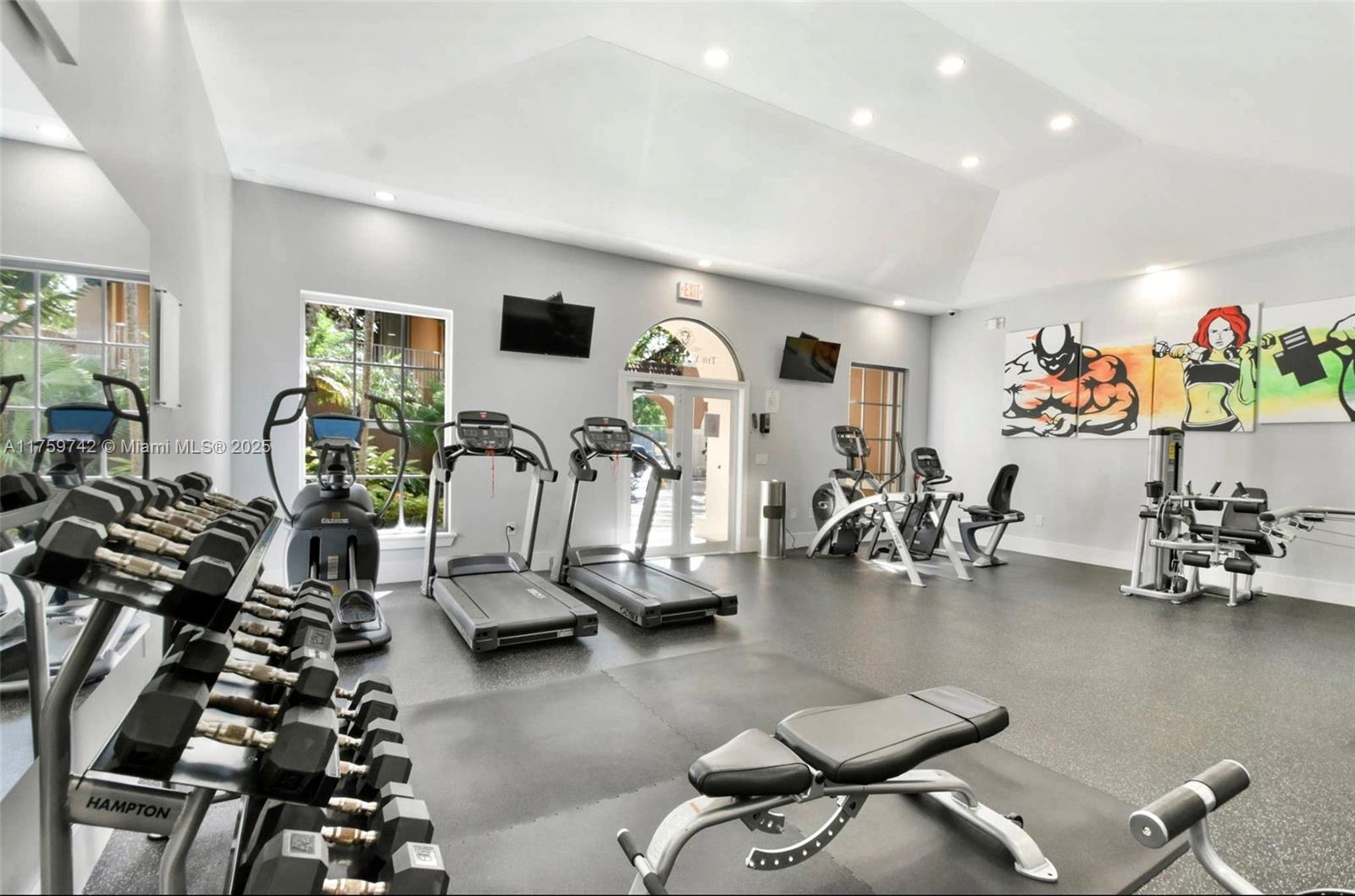 THE YACHT CLUB AT AVENTUR - Residential