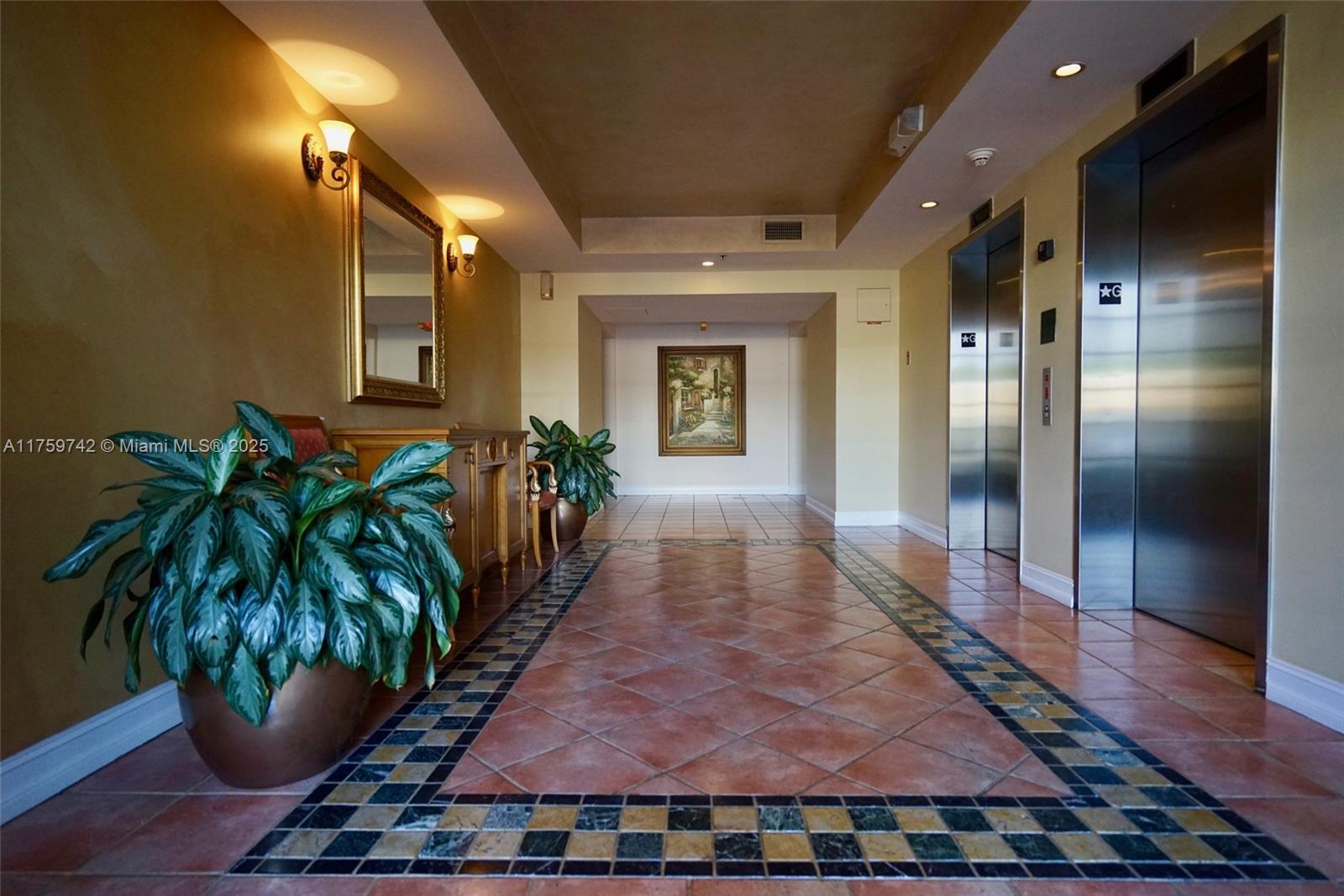 THE YACHT CLUB AT AVENTUR - Residential