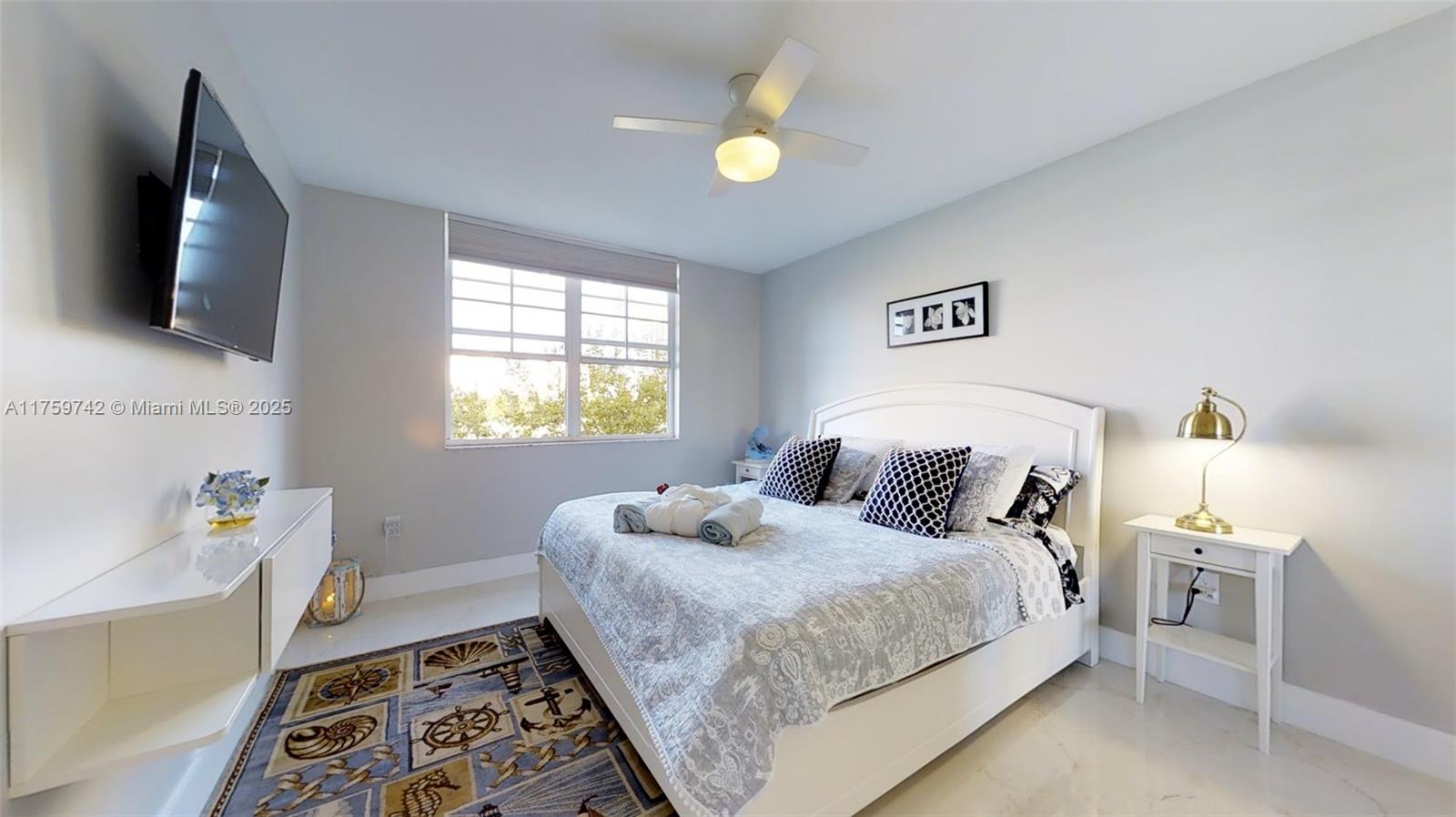 THE YACHT CLUB AT AVENTUR - Residential