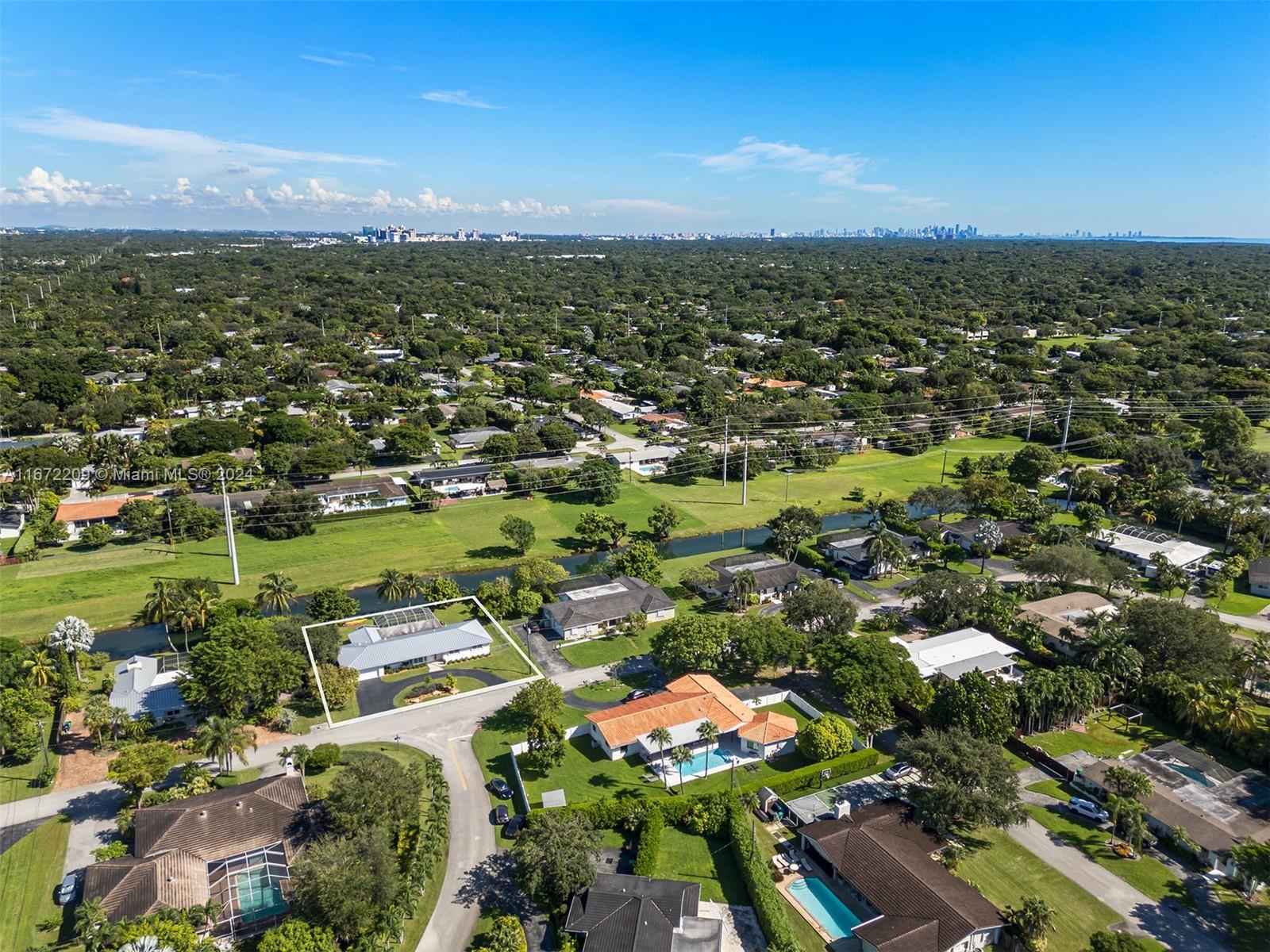 ROYAL PALM ESTATES REPLAT - Residential