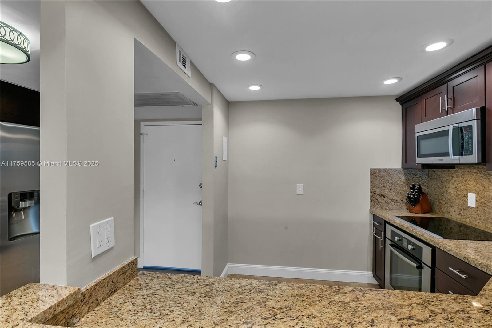 DESOTO PARK CONDO - Residential
