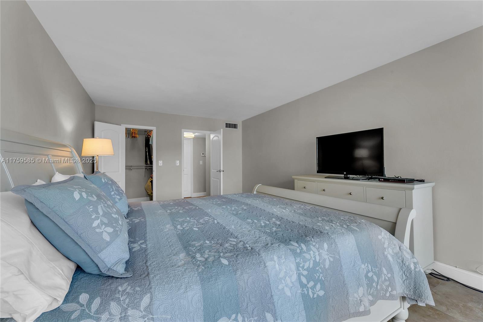 DESOTO PARK CONDO - Residential