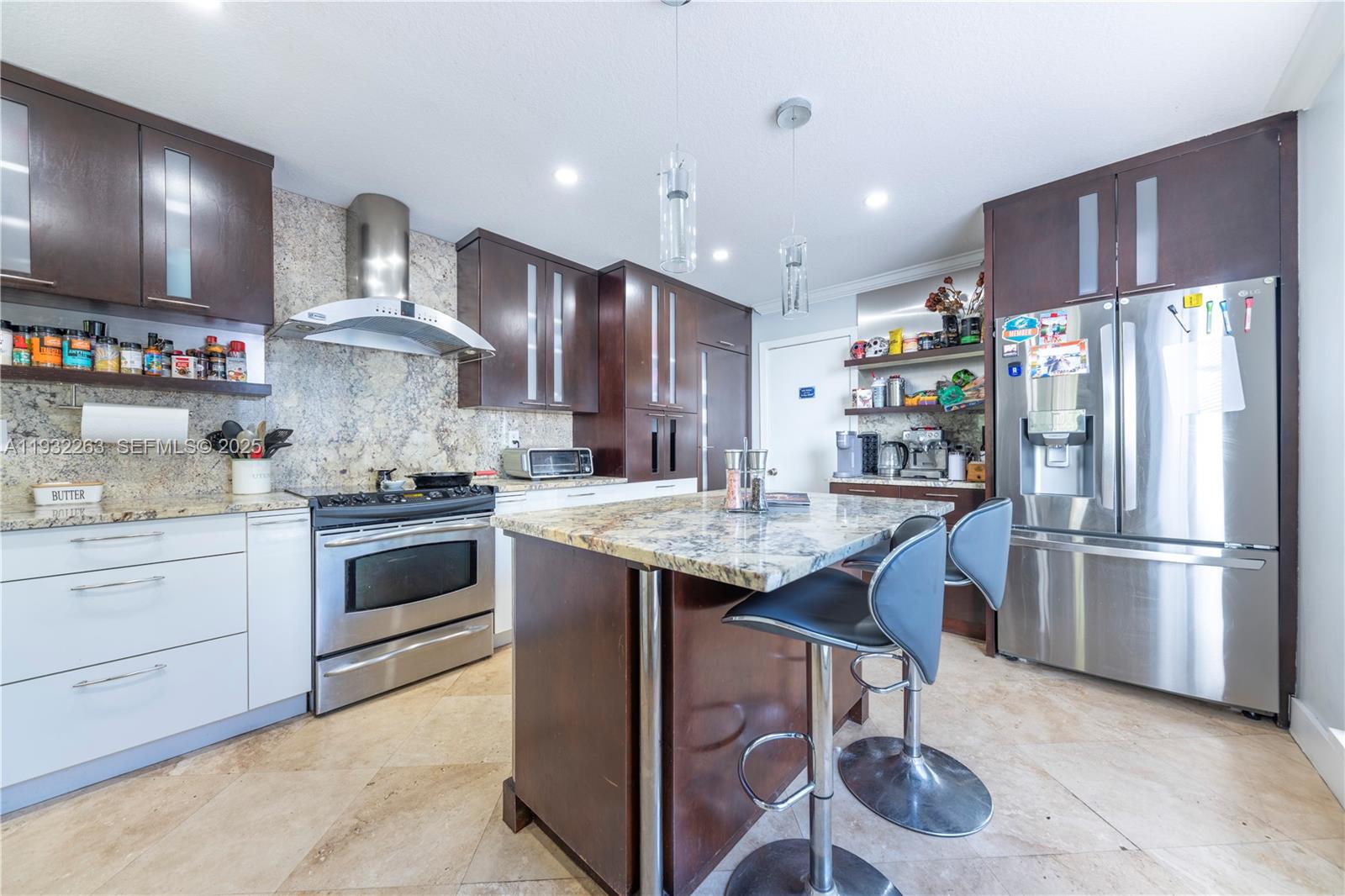 VILLAGES OF HILLSBORO SEC - Residential