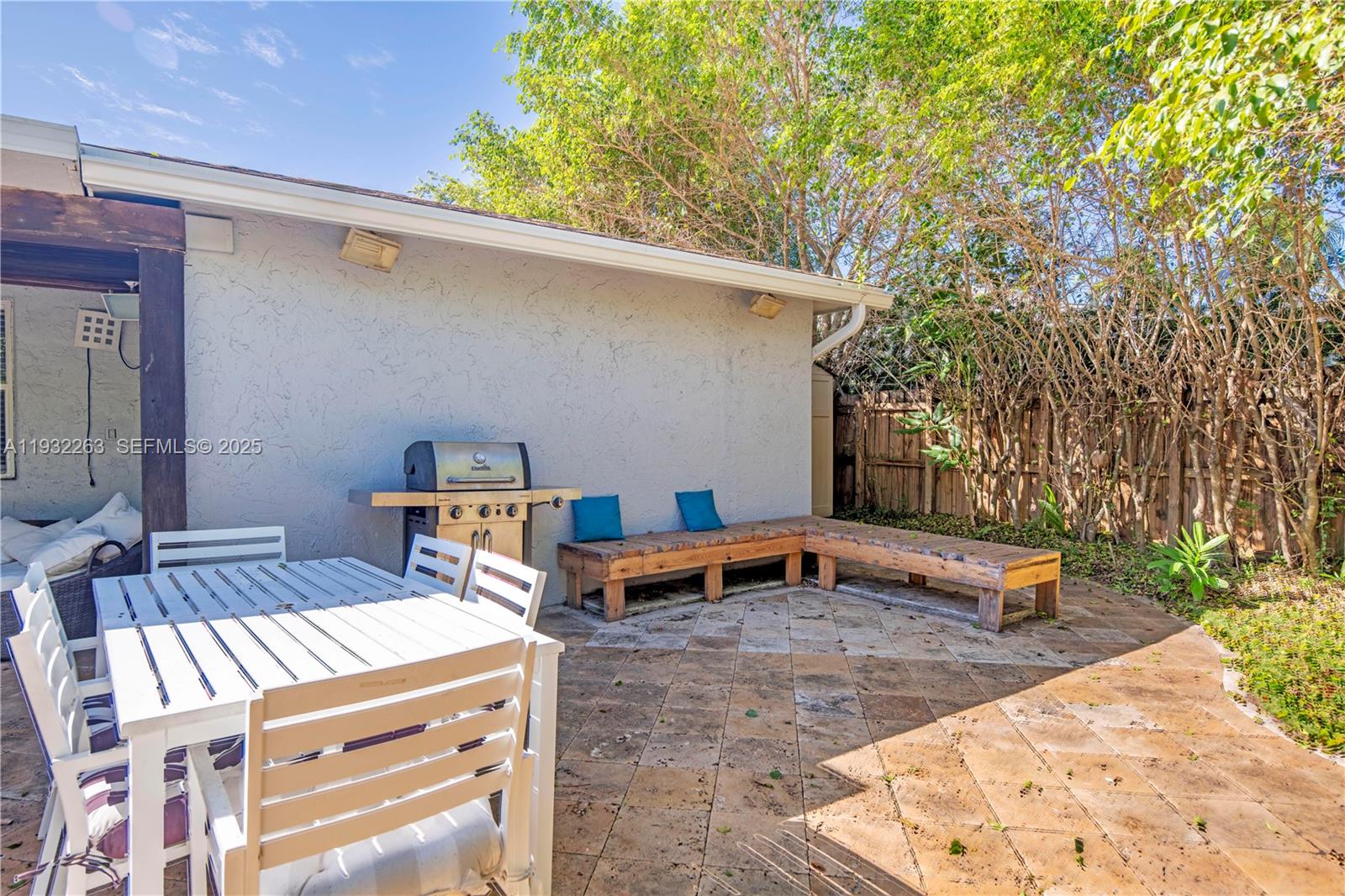 VILLAGES OF HILLSBORO SEC - Residential