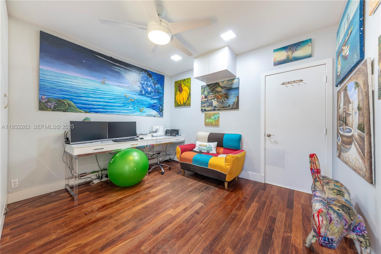 VILLAGES OF HILLSBORO SEC - Residential